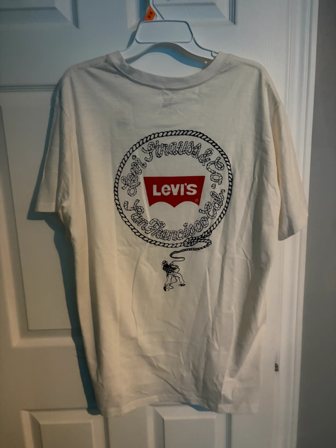 🏈 Levi's Graphic T-Shirt - White - photo 2