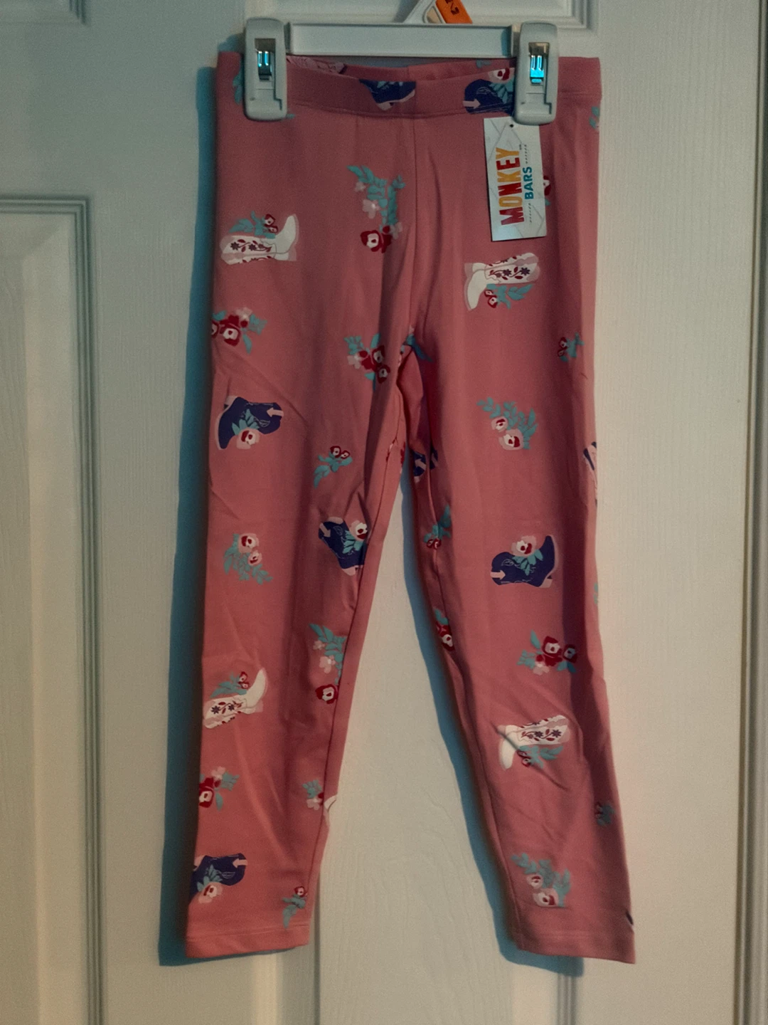 🏈 Monkey Bars Pink Western Print Leggings Size 4T