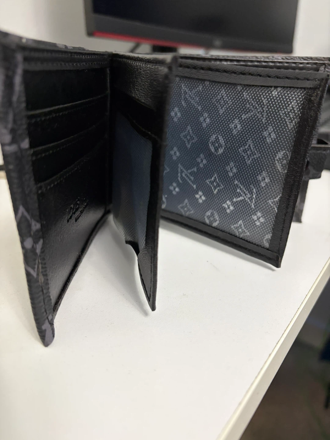 Wallet - photo 2