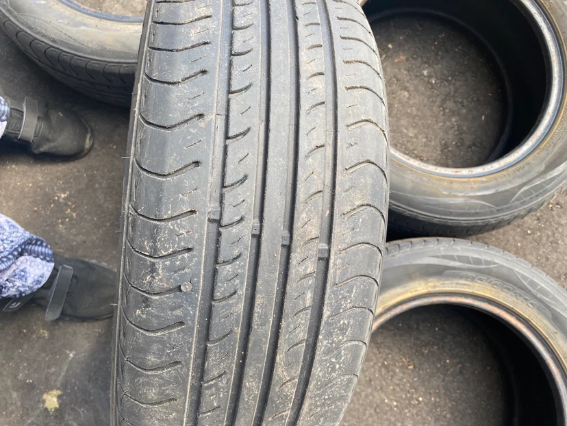 Set of 4 Weathermaxx All Season Tires 195/60R15 - photo 4
