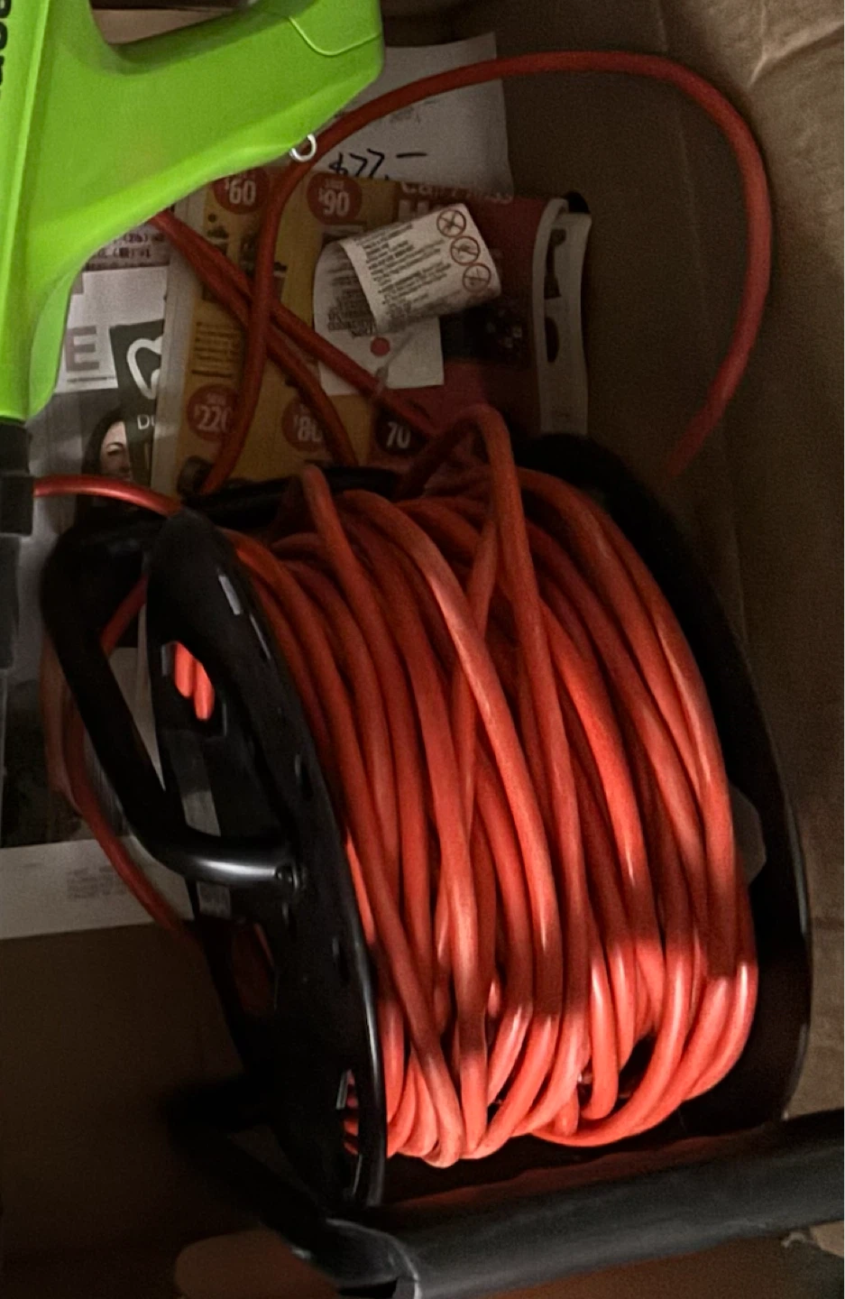 100 fts Heavy Duty Extension Cord With Reel - photo 4