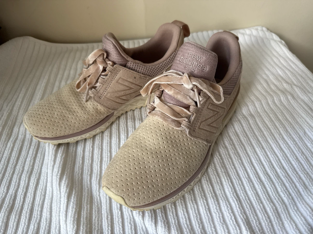 Women's New Balance 574 Sport Pink/Beige with Velvet Laces