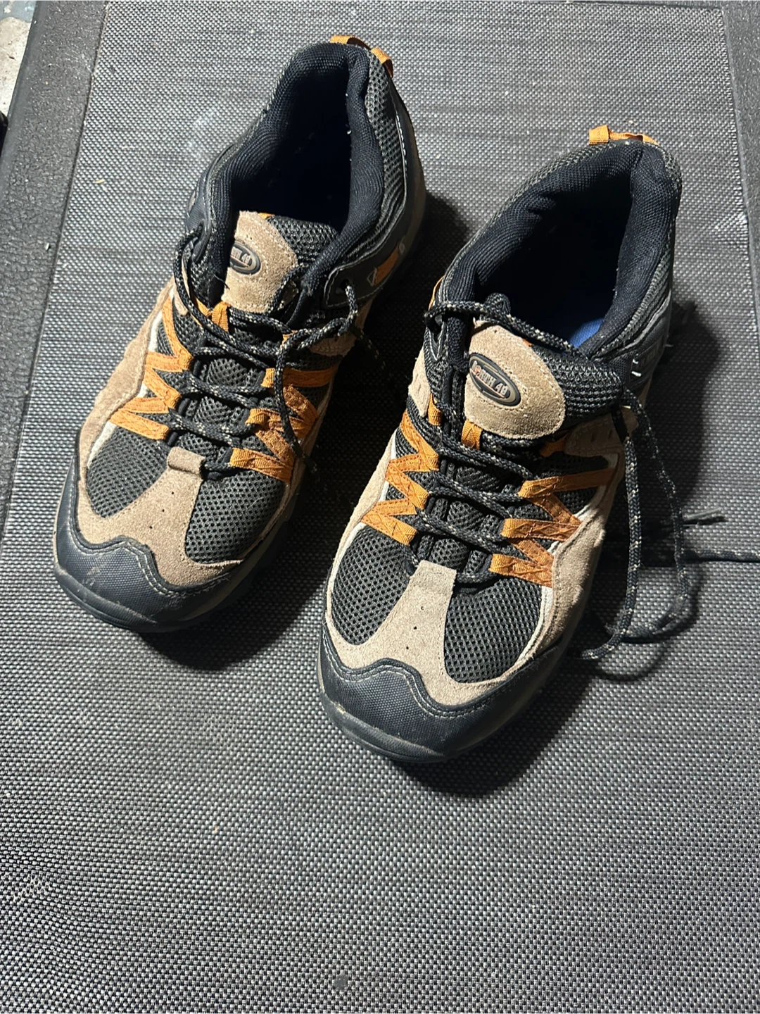 North 49 Men's Hiking Shoes Size 10