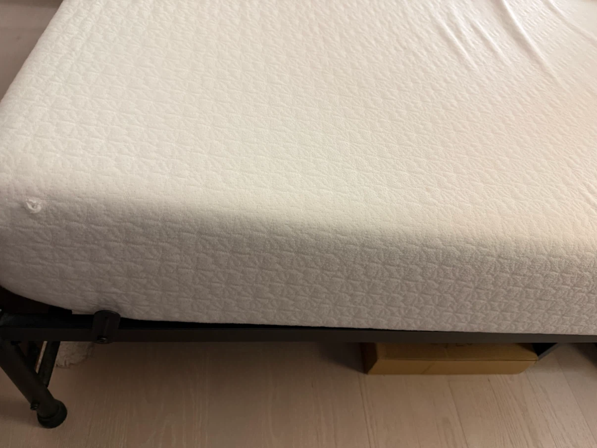 Queen size hybrid (memory foam + orthopaedic) Mattress - photo 2