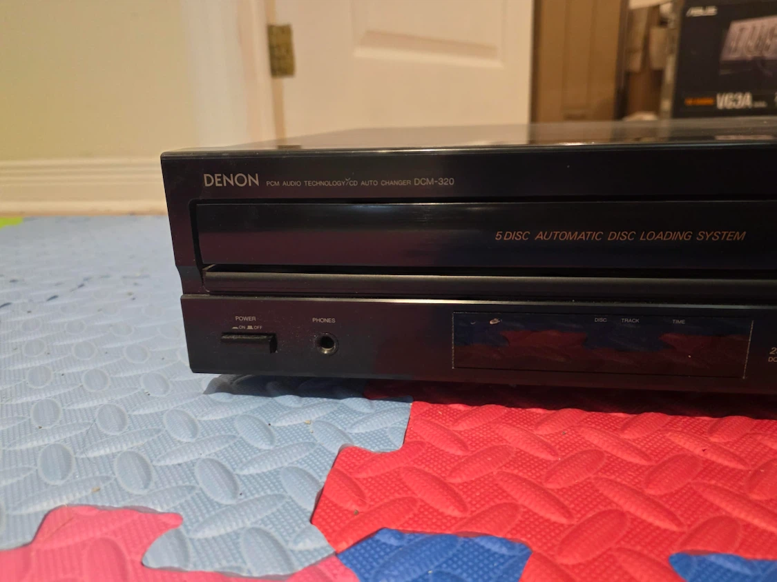 Denon DCM-320 5-Disc Carousel CD Changer 🏈 - photo 3