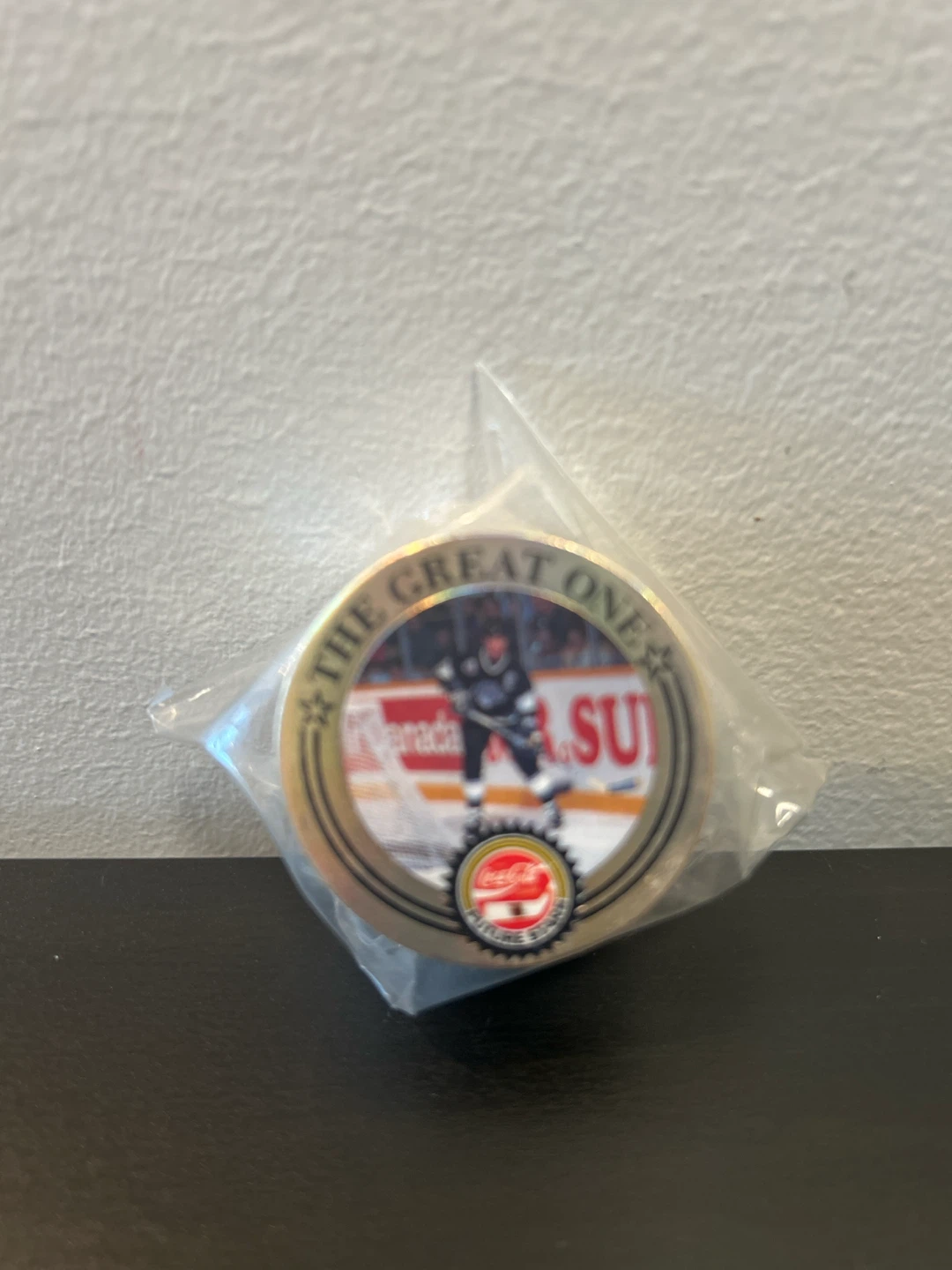 Wayne Gretzky Coca-Cola Collectible Hockey Puck - photo 3