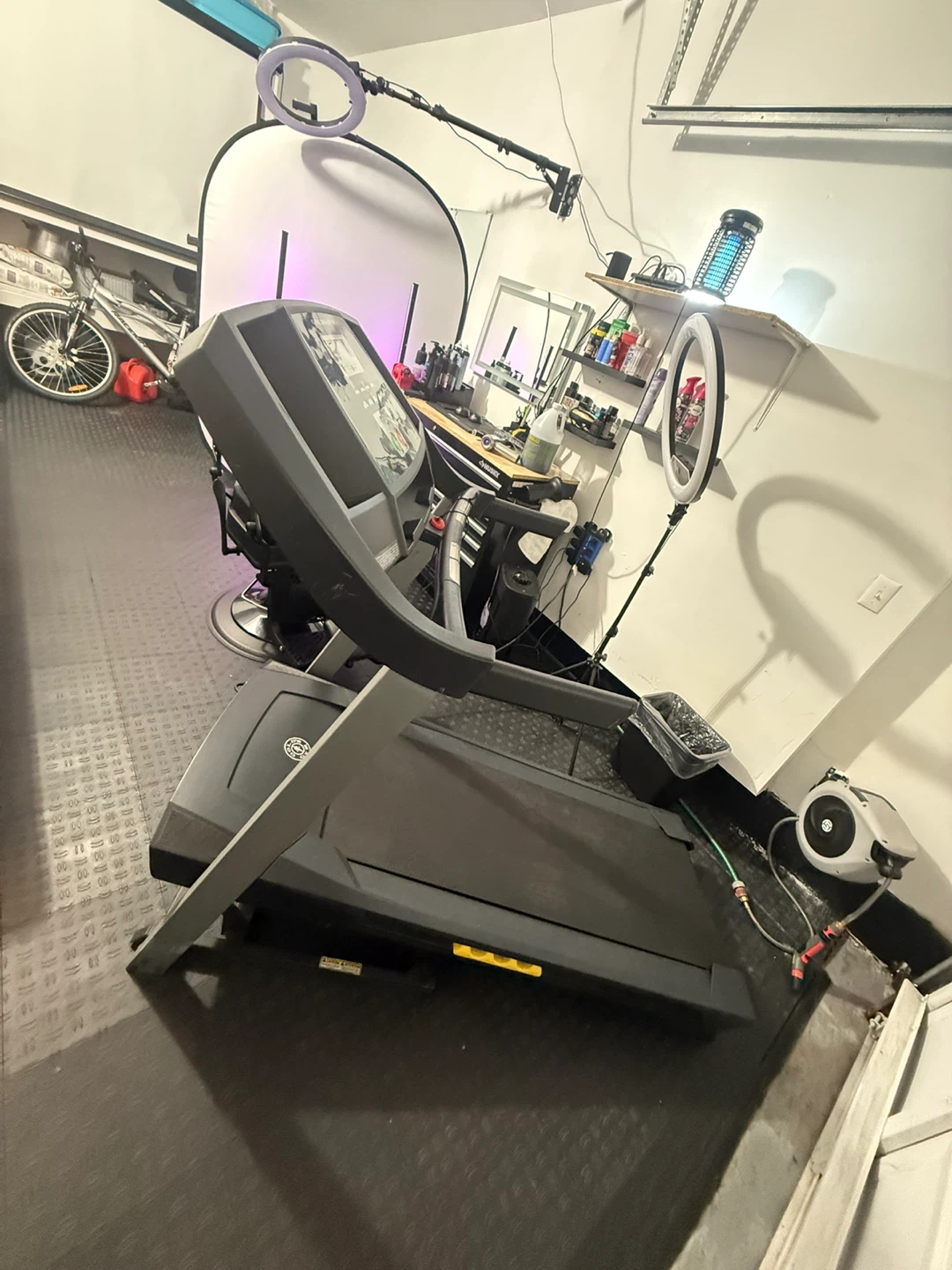 Treadmill - photo 2