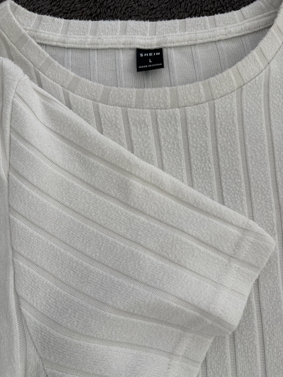 SHEIN White Ribbed T-Shirt - photo 4