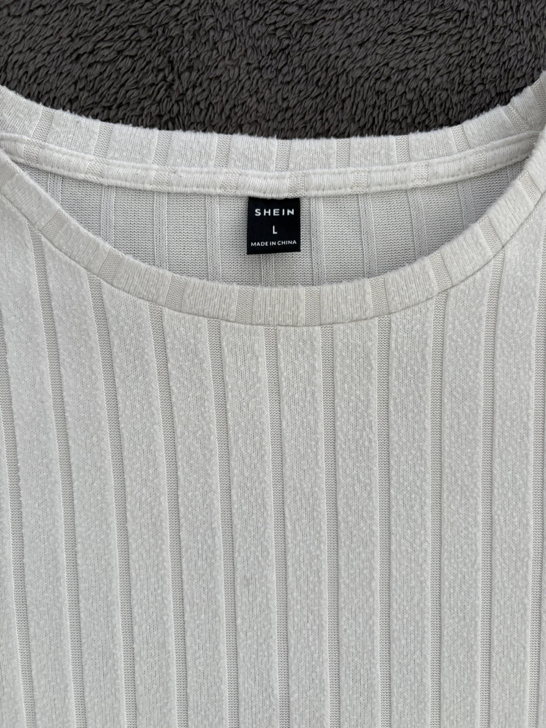 SHEIN White Ribbed T-Shirt - photo 3