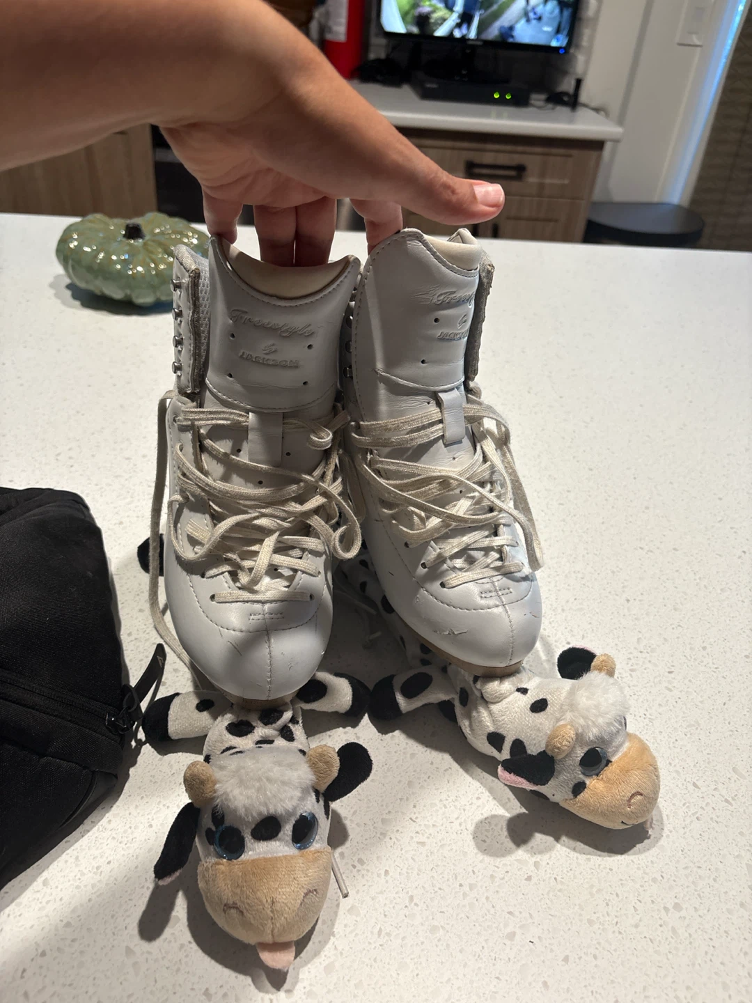 Jackson Freestyle Figure Skates