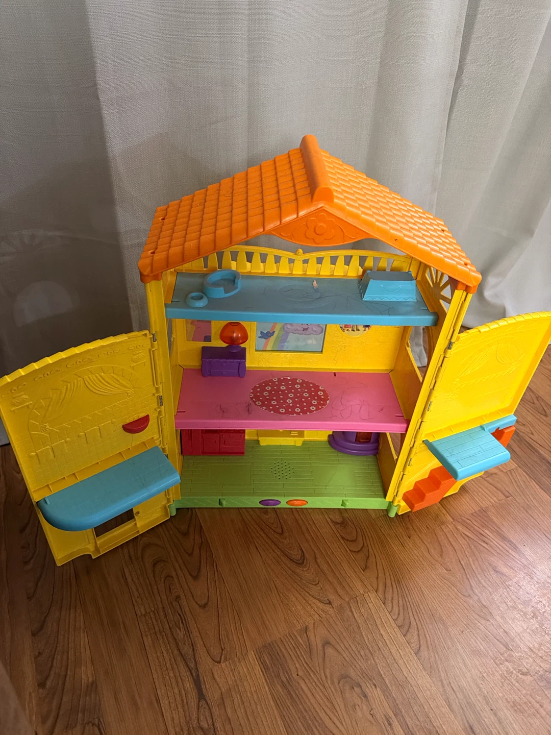 Fisher-Price Dora the Explorer Talking House 🏈