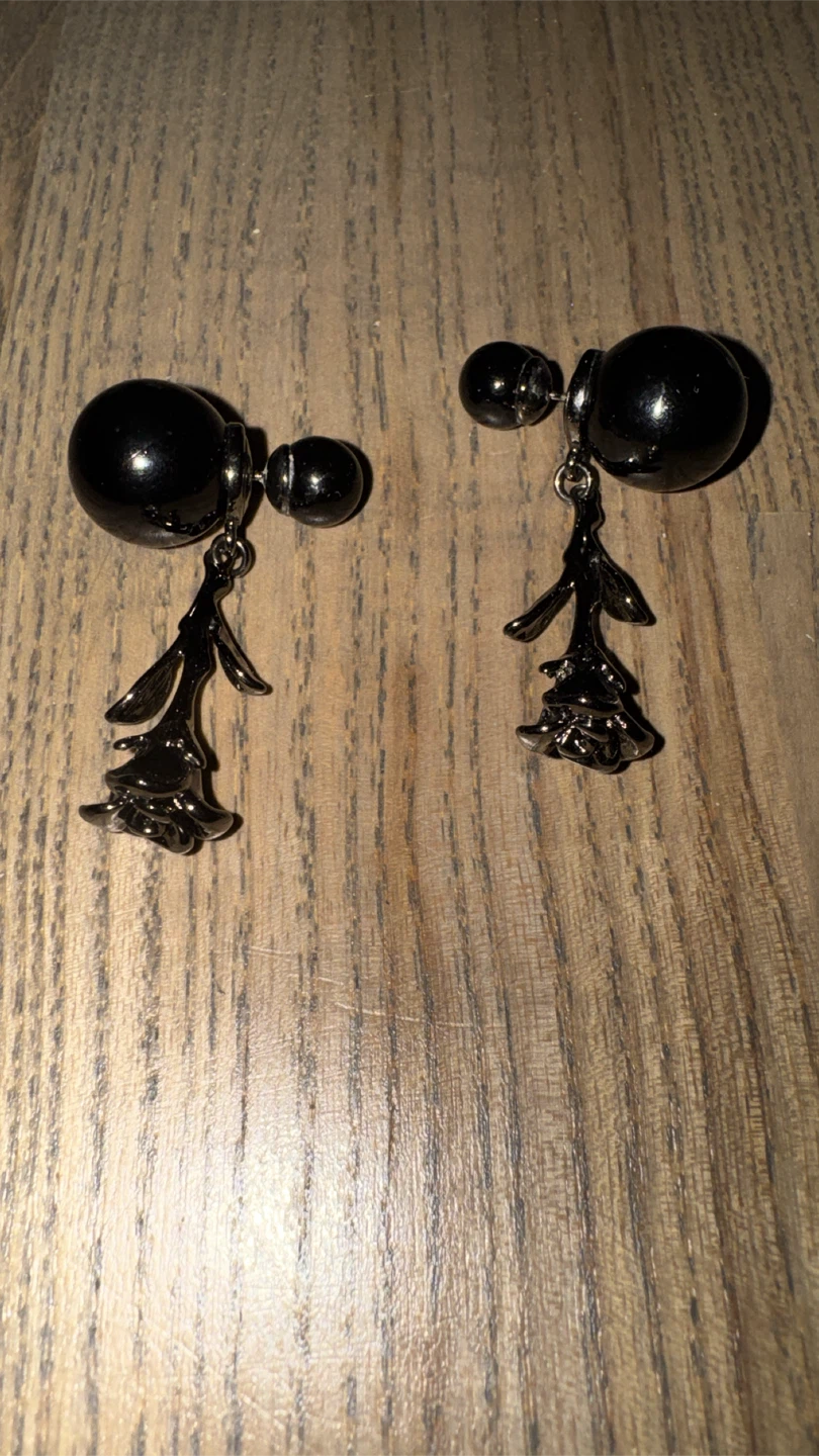 Dior Tribal Rose Earrings - photo 3