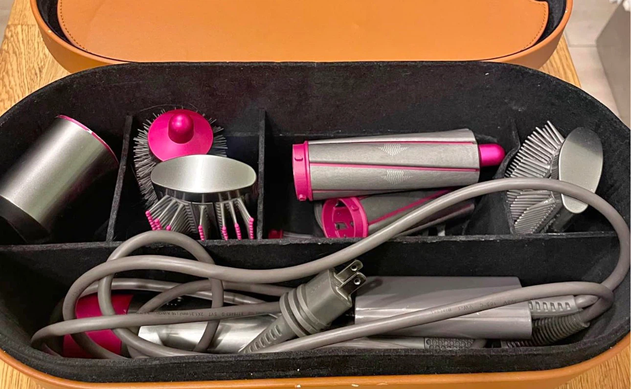 Dyson Airwrap Multi-Styler with Case