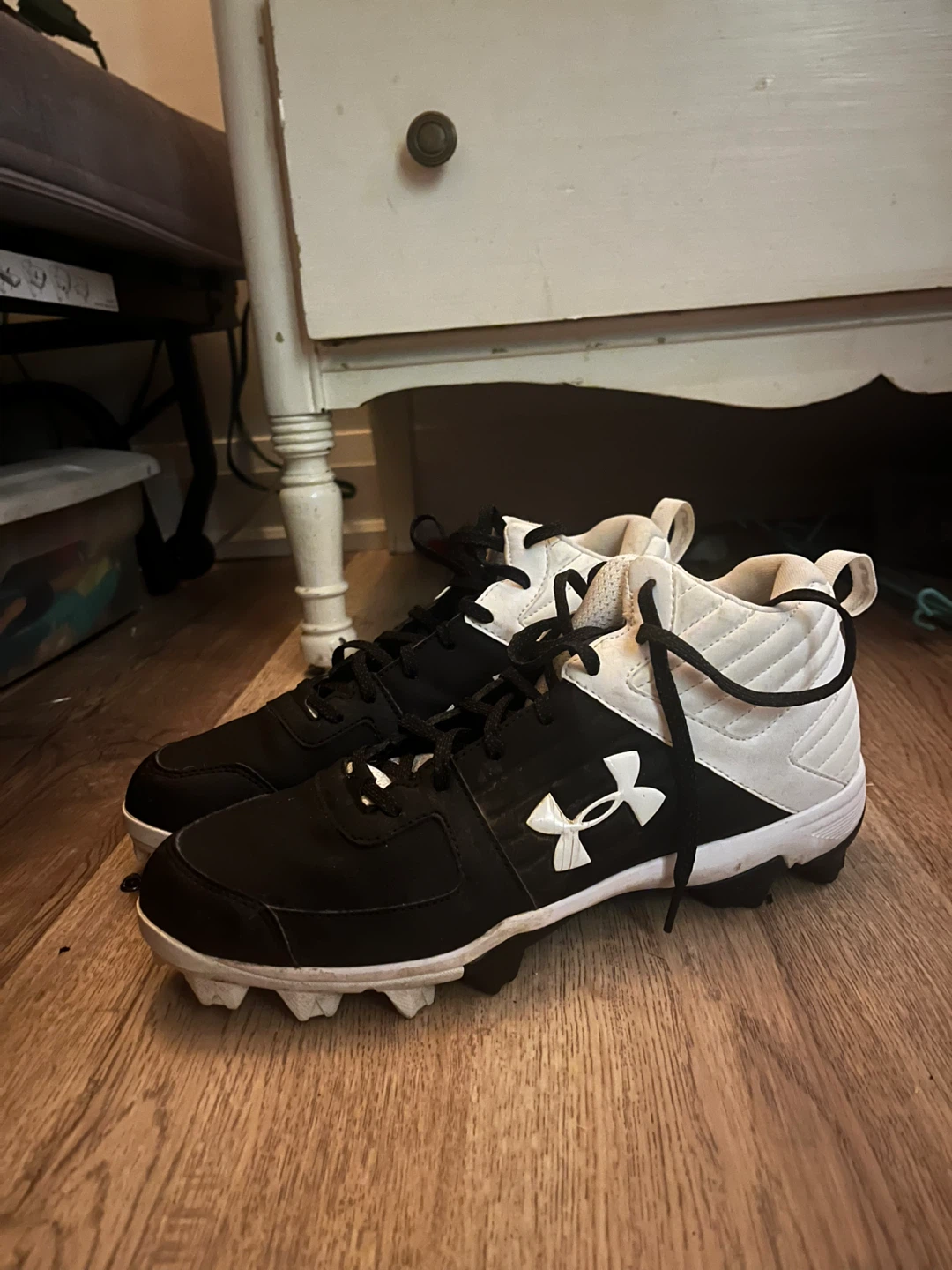 Under Armour Cleats
