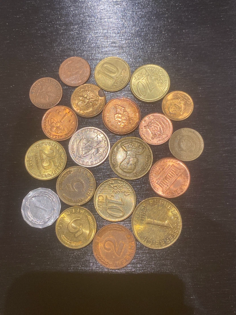 Assorted International Collectible Coins - photo 3