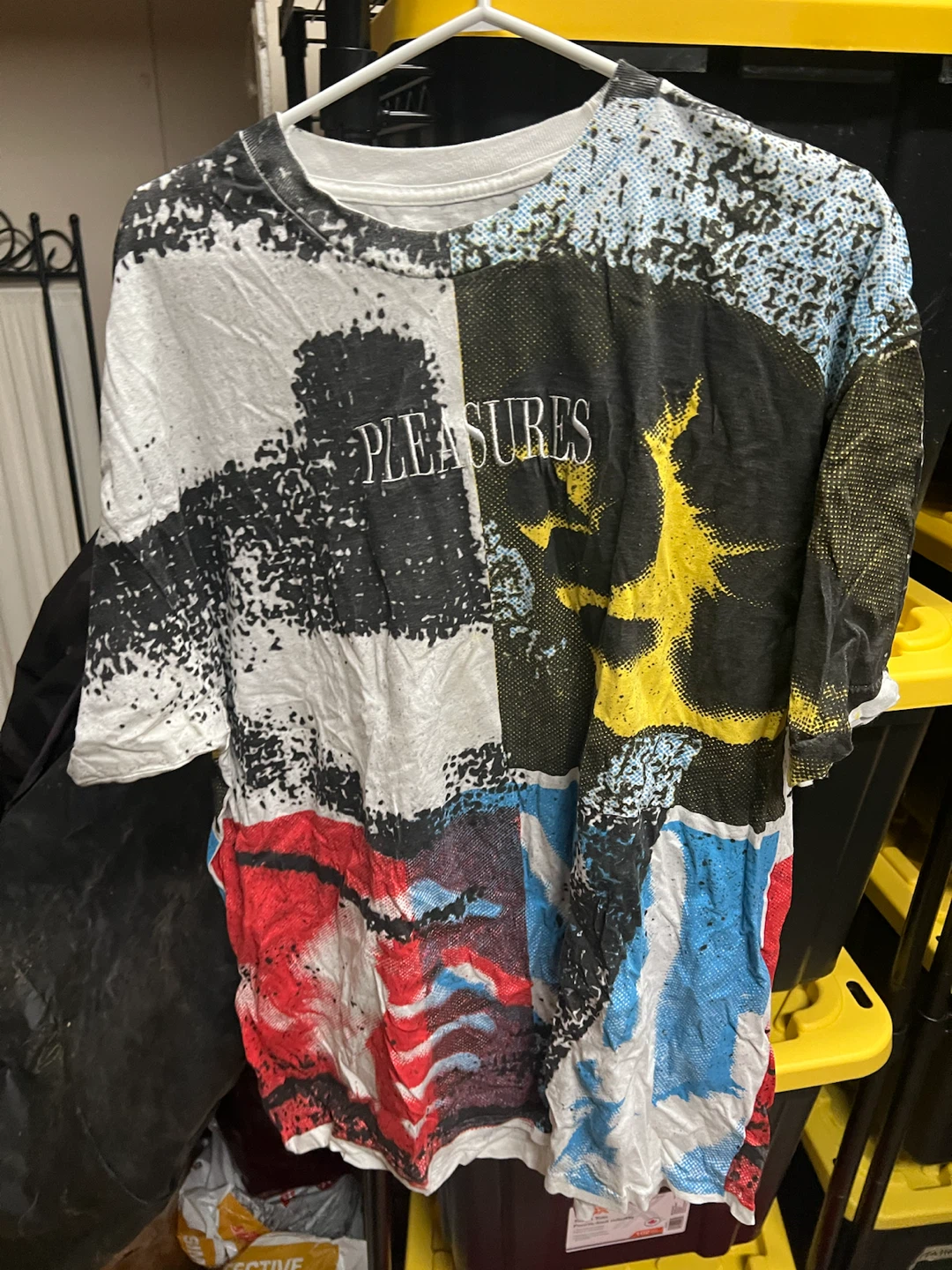 Pleasures Graphic Print T-Shirt 🏈