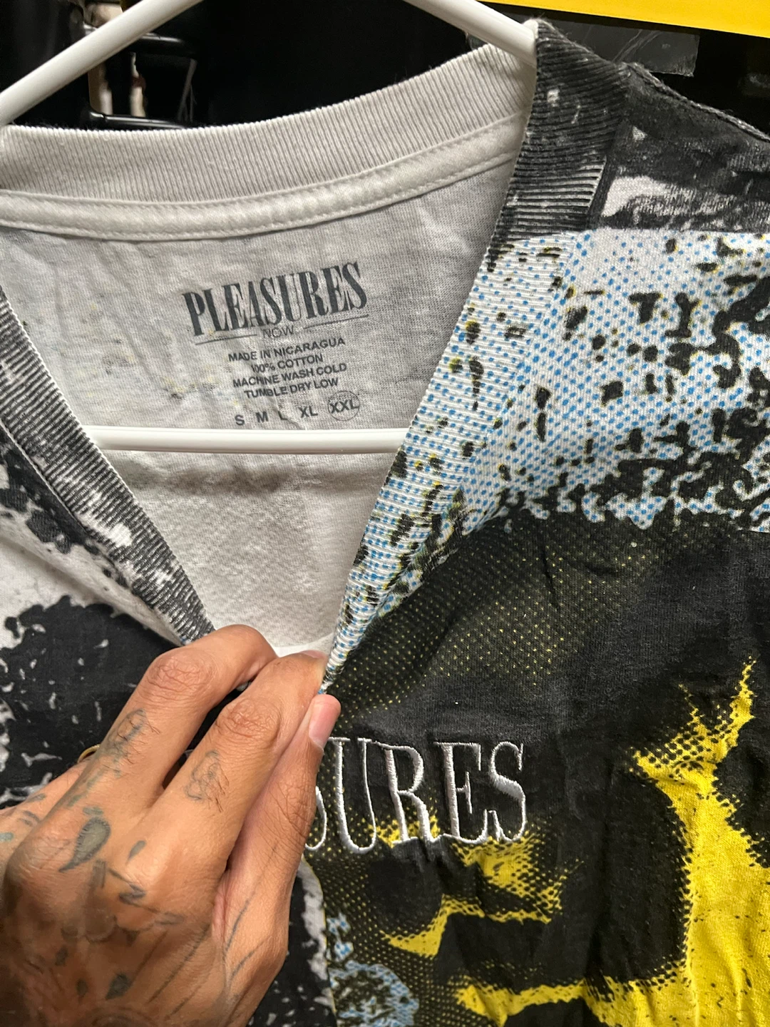 Pleasures Graphic Print T-Shirt 🏈 - photo 2