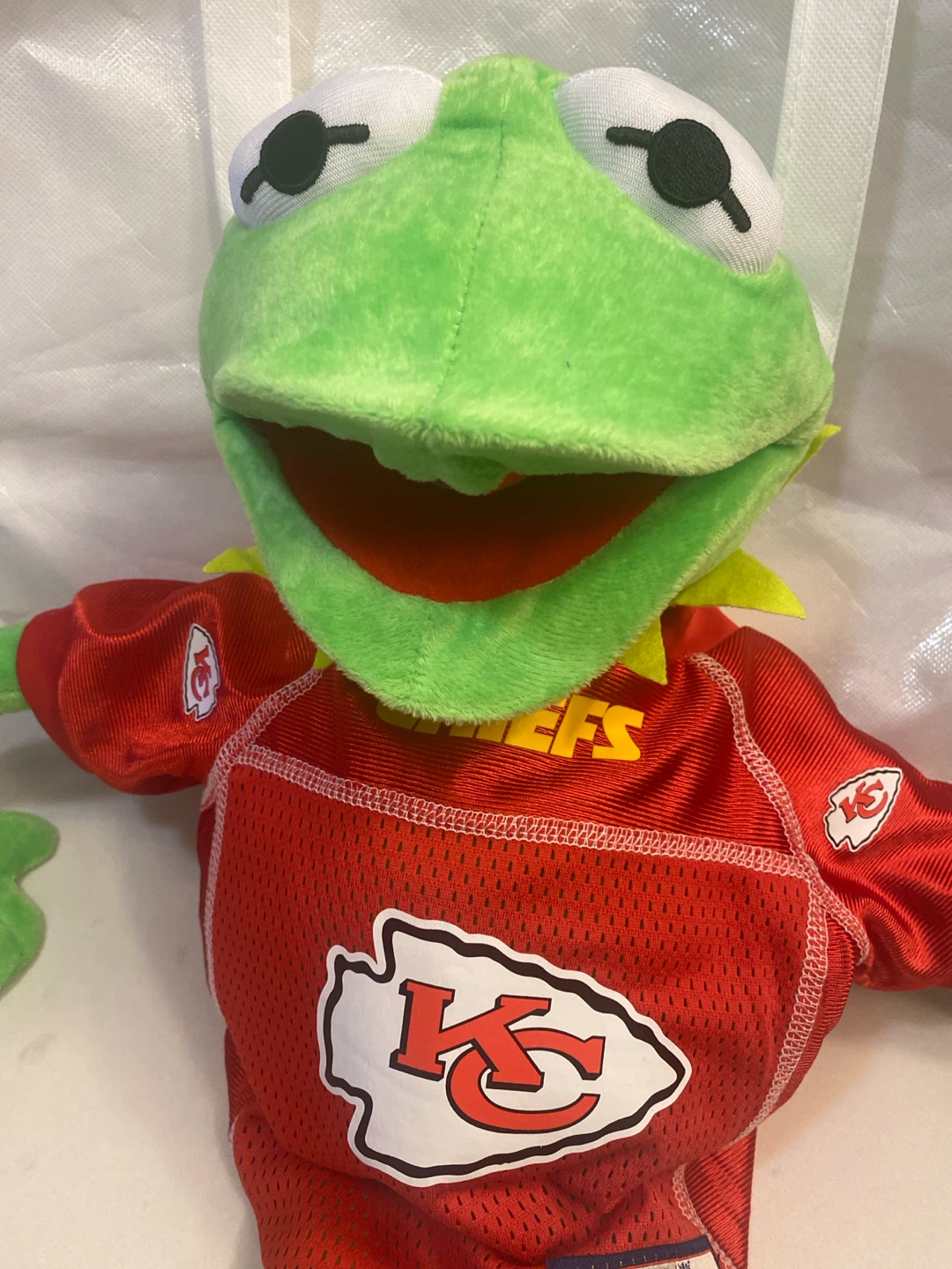 Patrick Mahomes (Kermit the Frog Kansas City Chiefs Plush) - photo 2