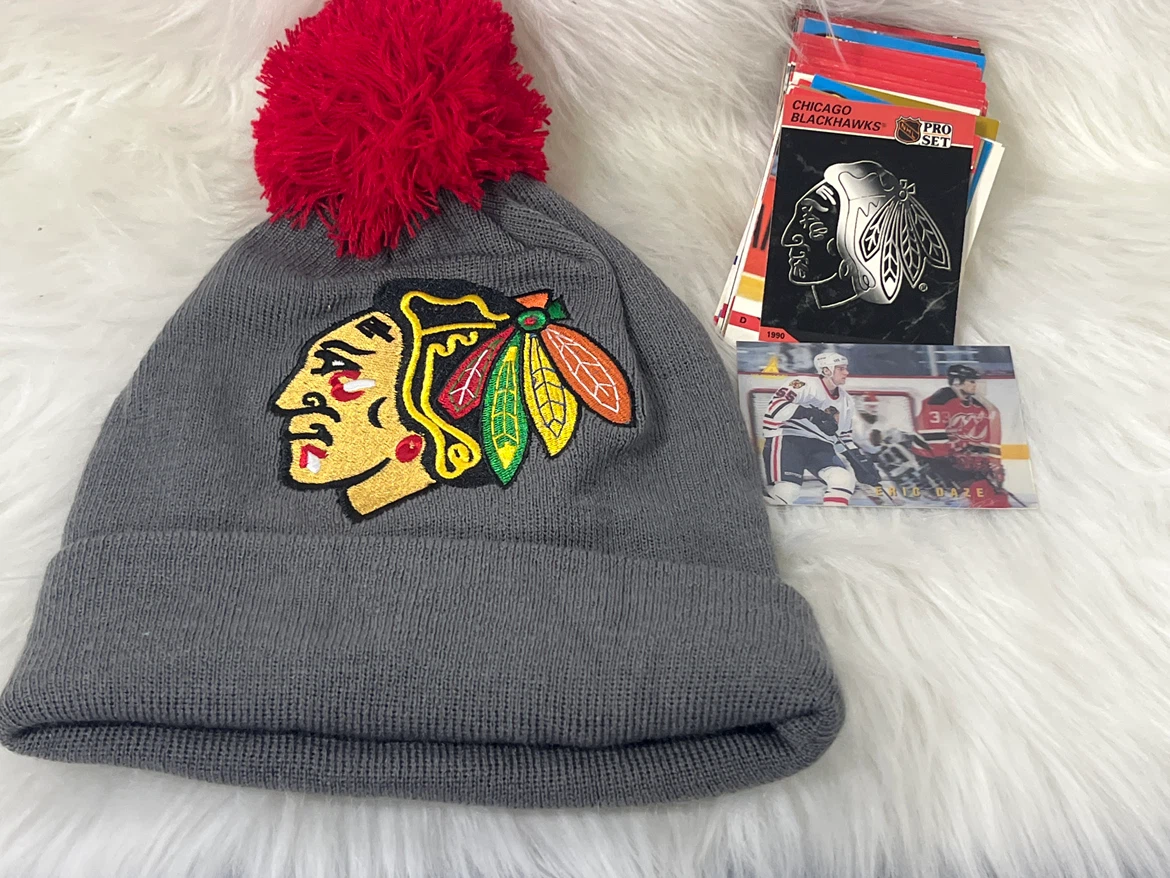 Chicago Blackhawks Mitchell & Ness Toque + Free NHL Cards