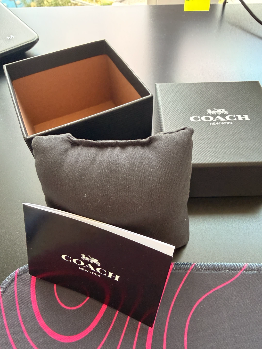 Coach New York watch gift box - photo 2