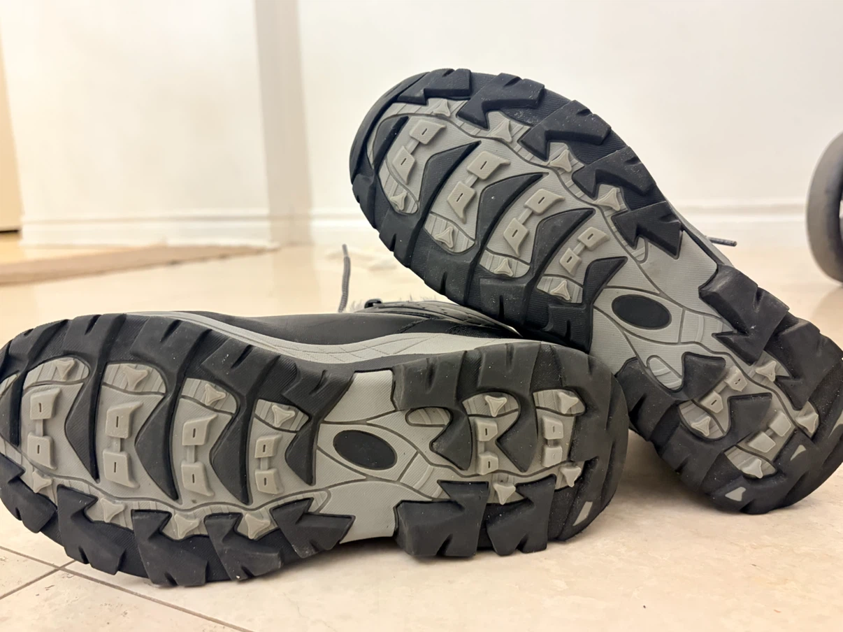 waterproof winter hiking/walking boots – EU Size 40