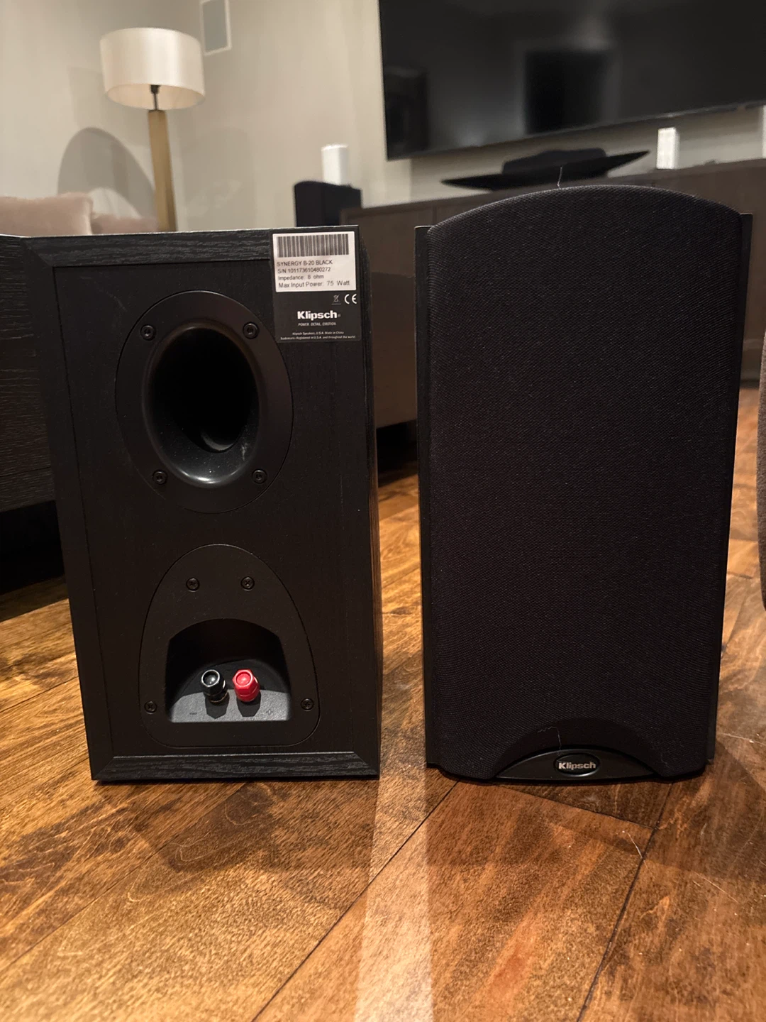 Klipsch Synergy B-20 Bookshelf Speakers