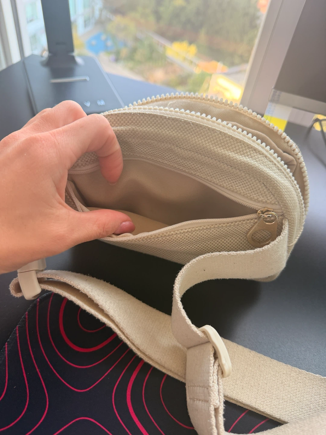 Universal Thread Beige Belt Bag - photo 4