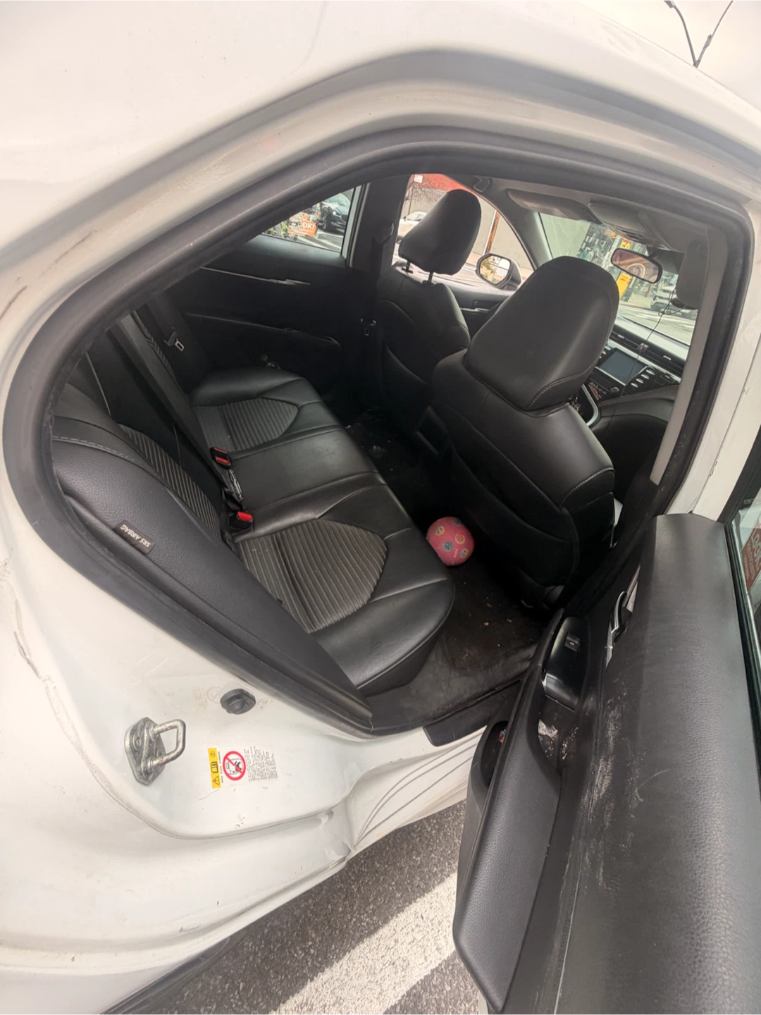 Toyota Camry se 2019 - photo 4