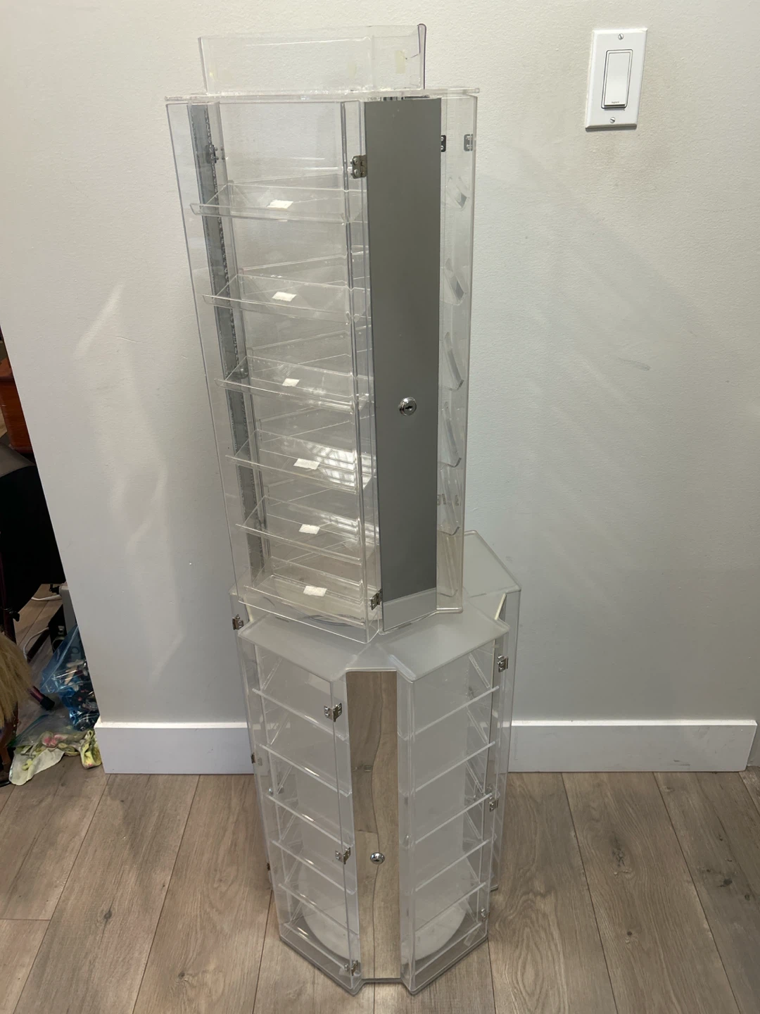 Clear Acrylic Rotating Storage organizer display - photo 2