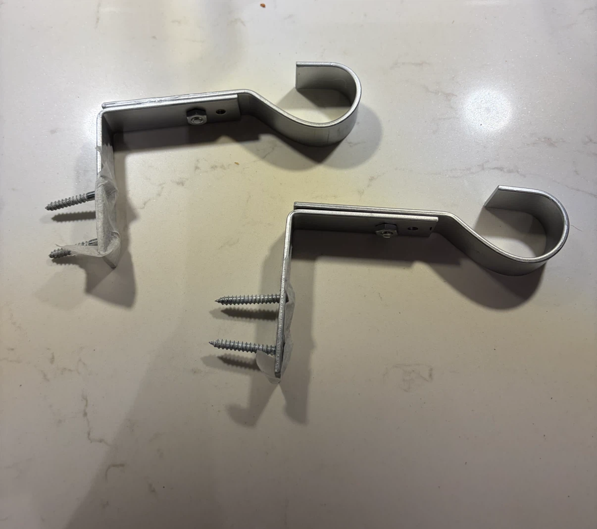 Metal Curtain Rod with Brackets - photo 2