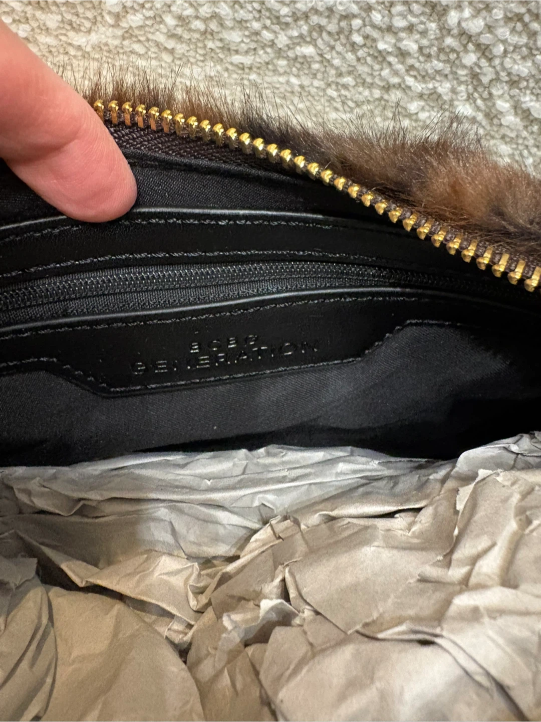 NWT BCBG Generation leopard print faux fur handbag - photo 5