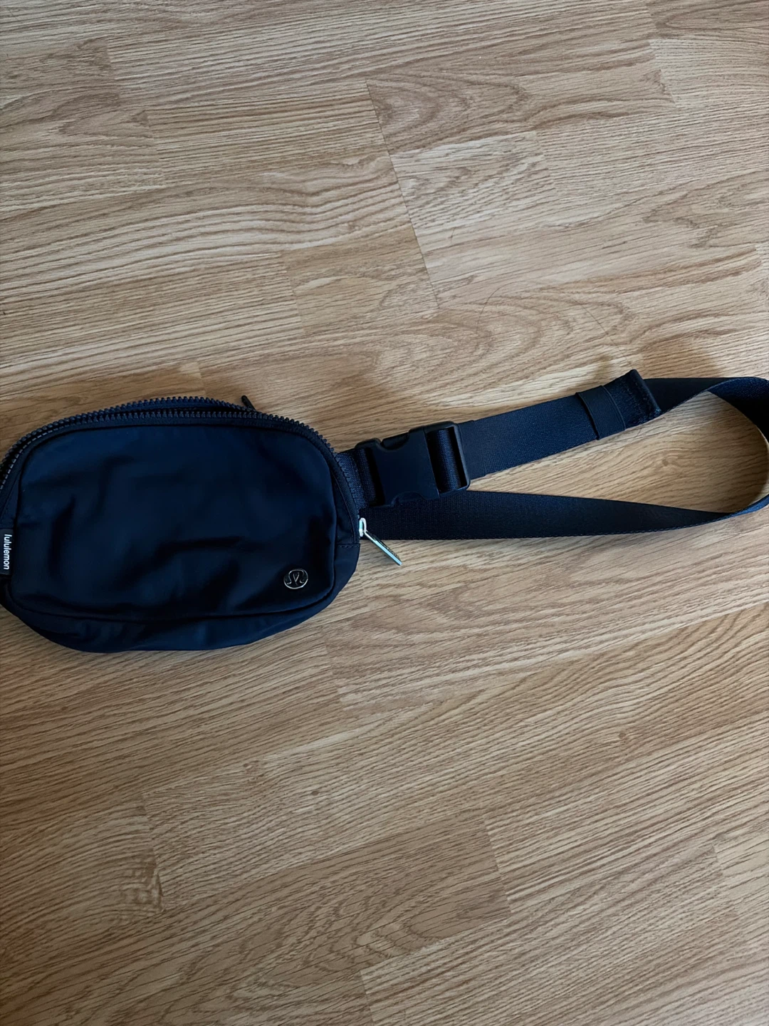 Lululemon Everywhere Belt Bag 1 Litre