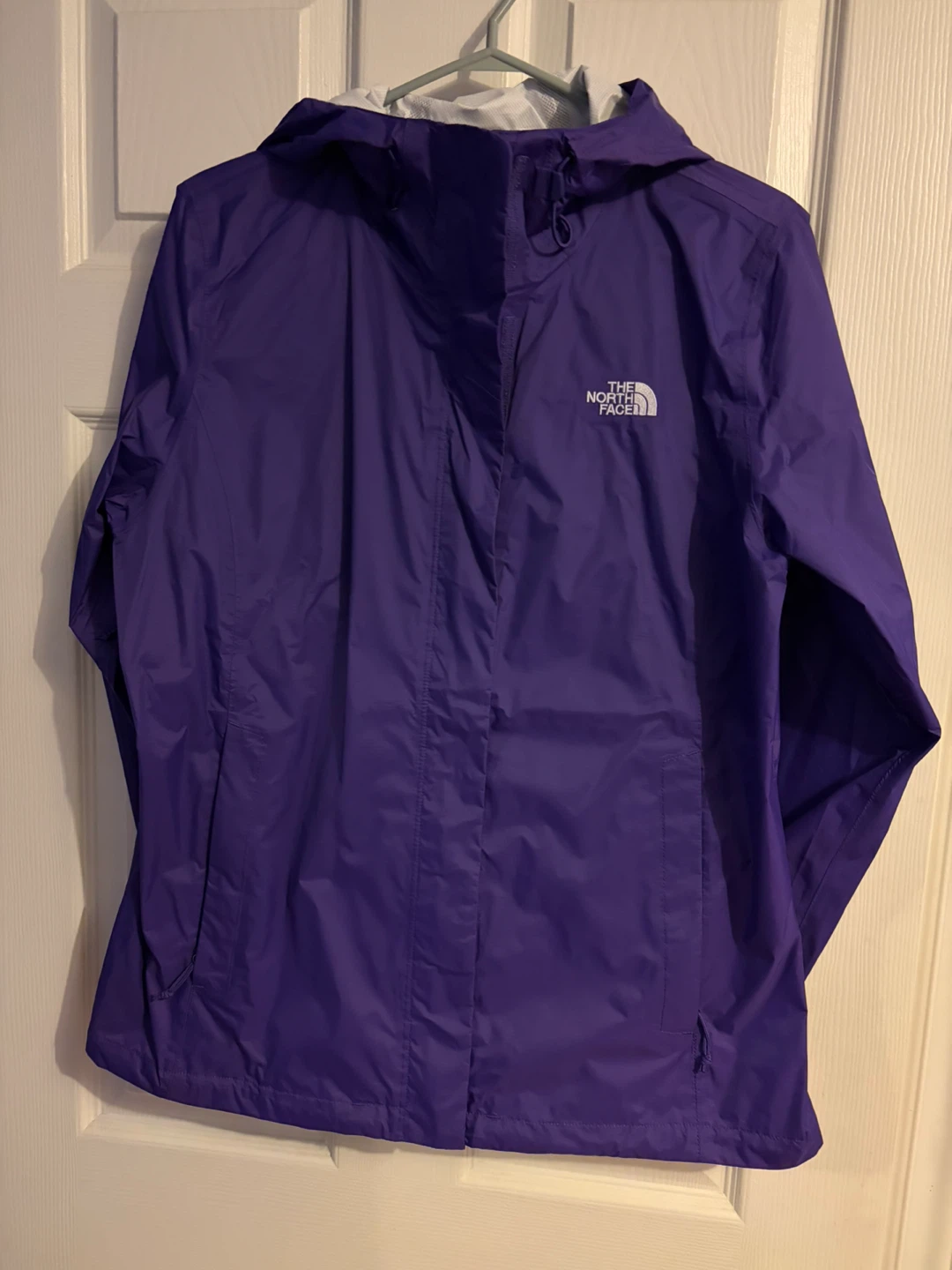 The North Face DryVent Women's Rain Jacket 🏈