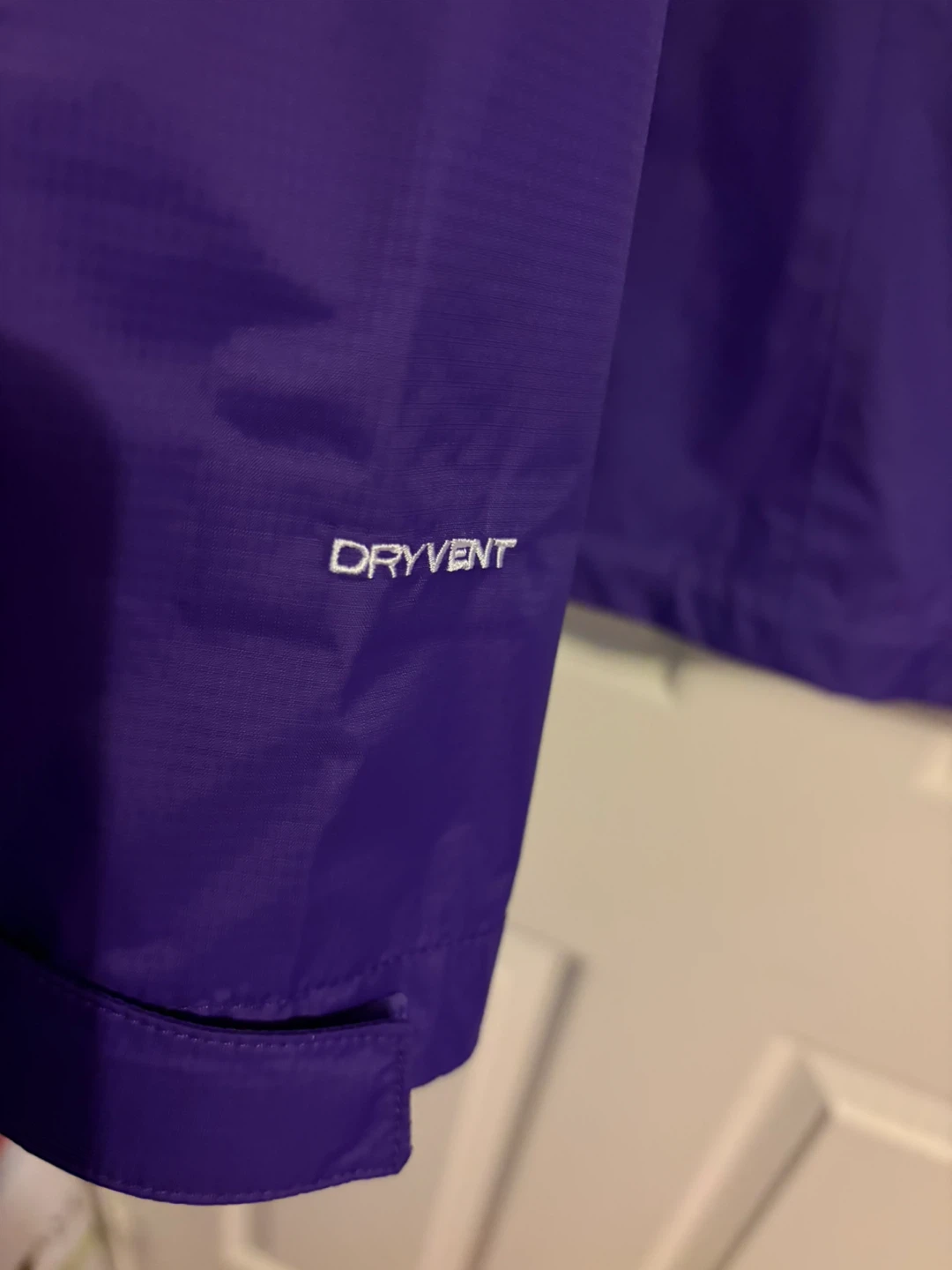 The North Face DryVent Women's Rain Jacket 🏈 - photo 3