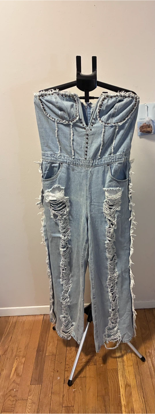 Fashion Nova Demi Distressed Jumpsuit Size 1X