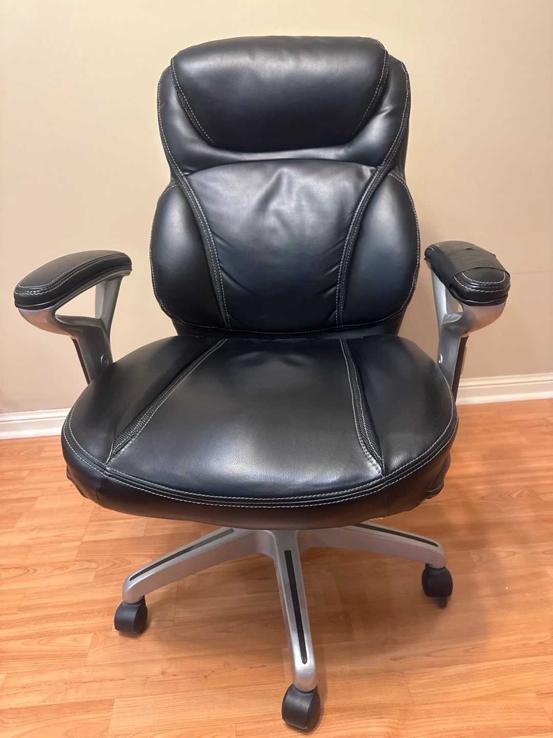 Black Leather Executive Office Chair