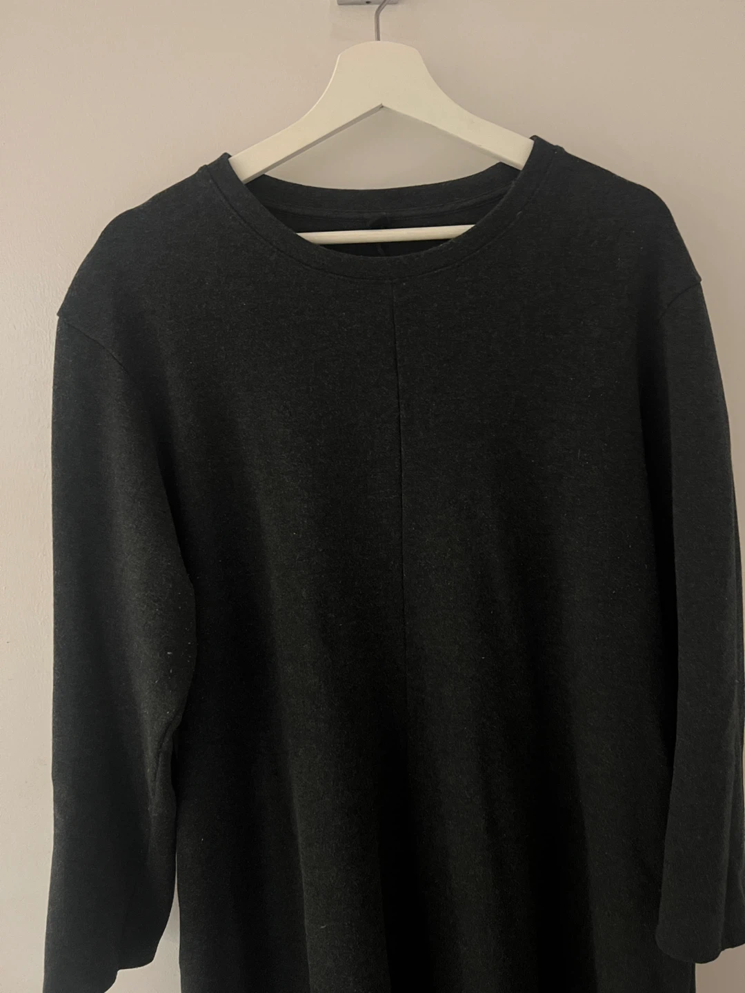 Uniqlo dark grey long sleeve dress - photo 2