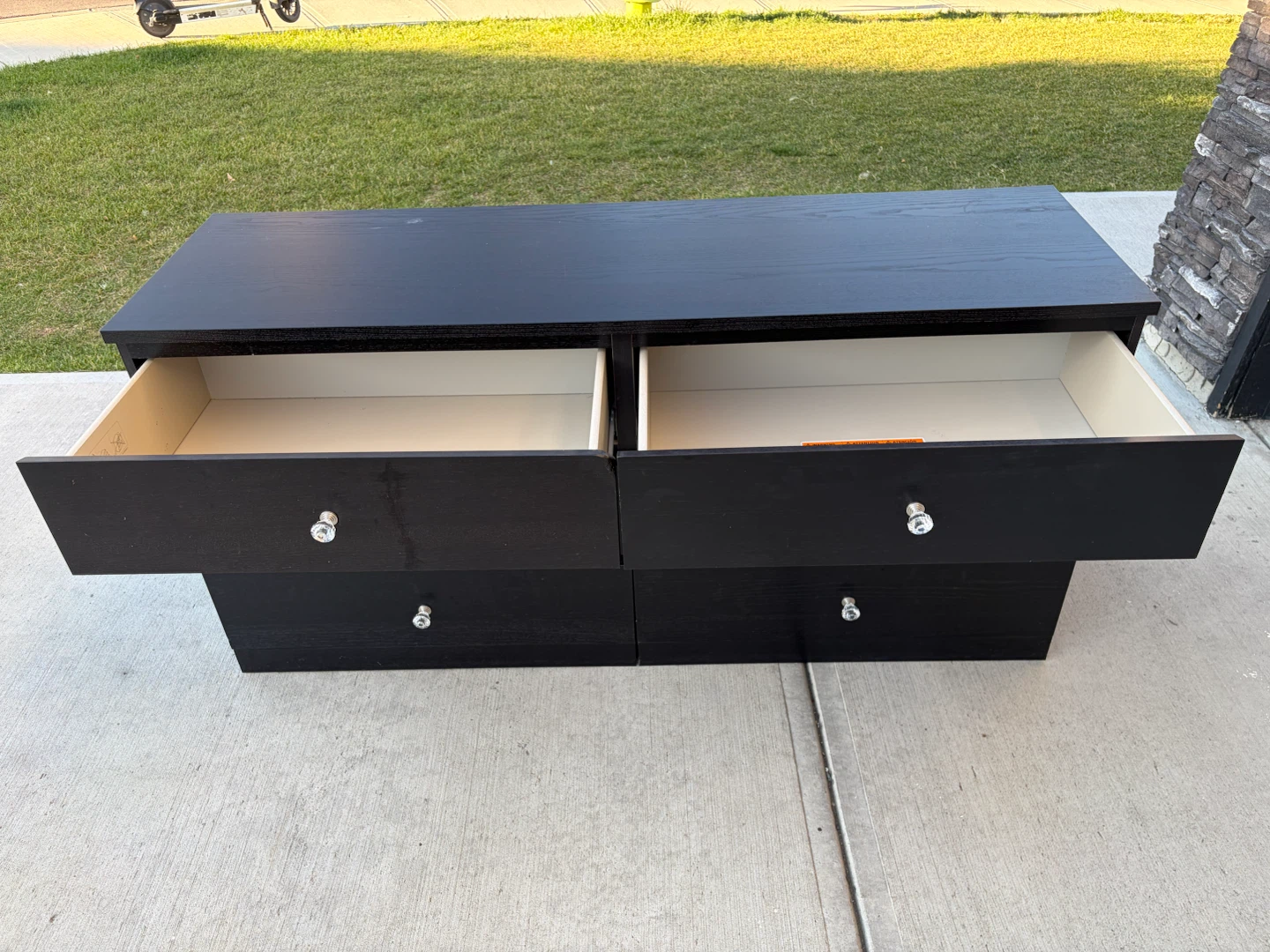 IKEA dresser with 6 drawers - photo 2