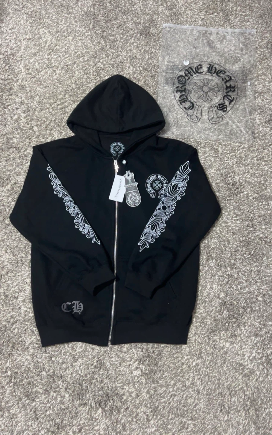 CHROME HEART HOOFIE