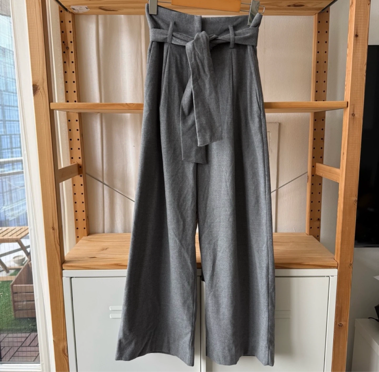 Grey Wide-Leg Trousers  Size 4🏈