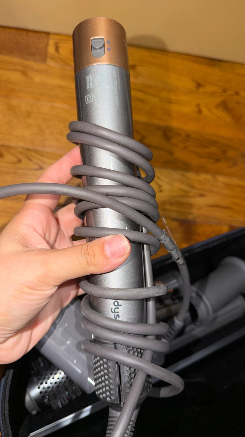 Dyson Airwrap Multi-Styler with Case - photo 5
