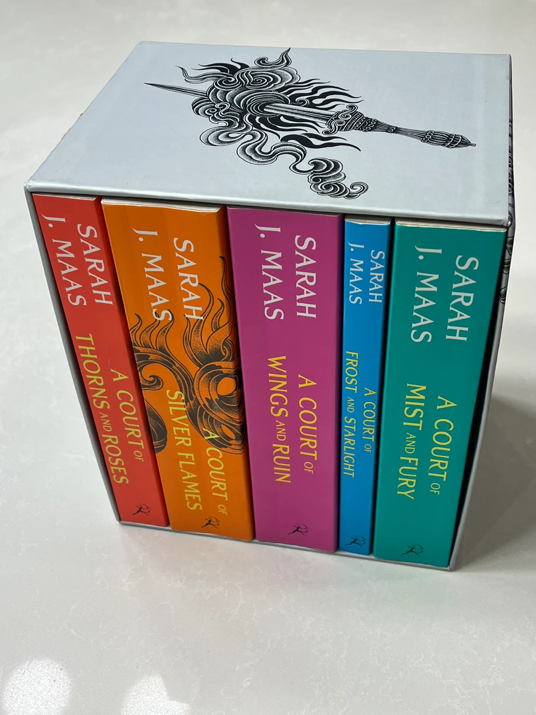 A Court of Thorns and Roses Series Boxed Set