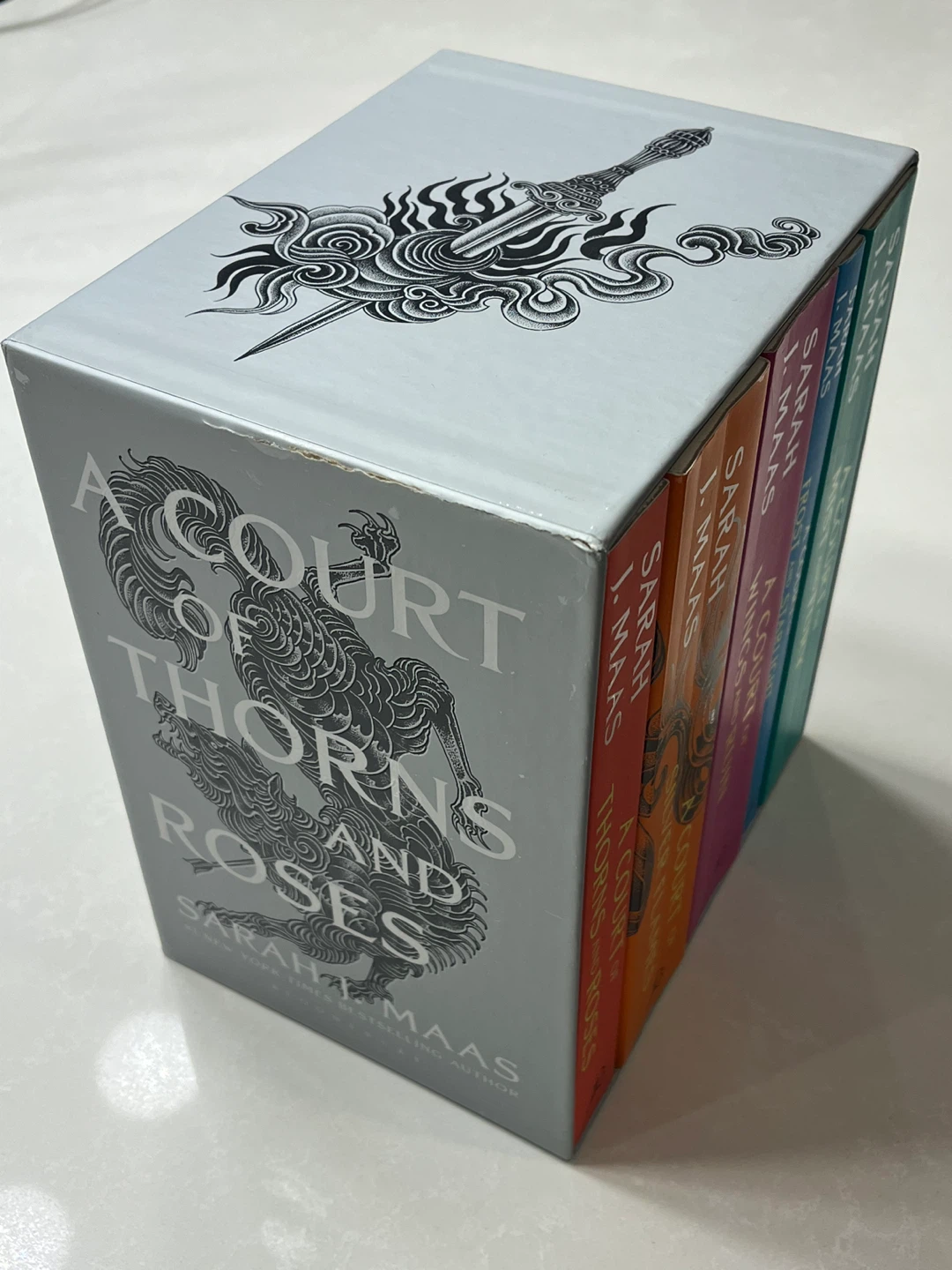 A Court of Thorns and Roses Series Boxed Set - photo 2