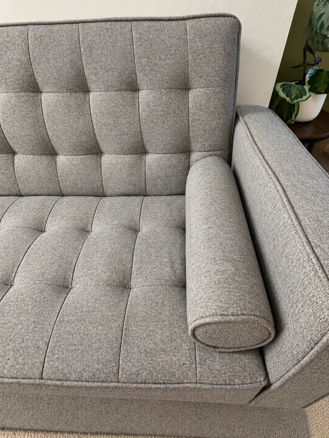 Like-New Grey Sofa Bed - photo 4