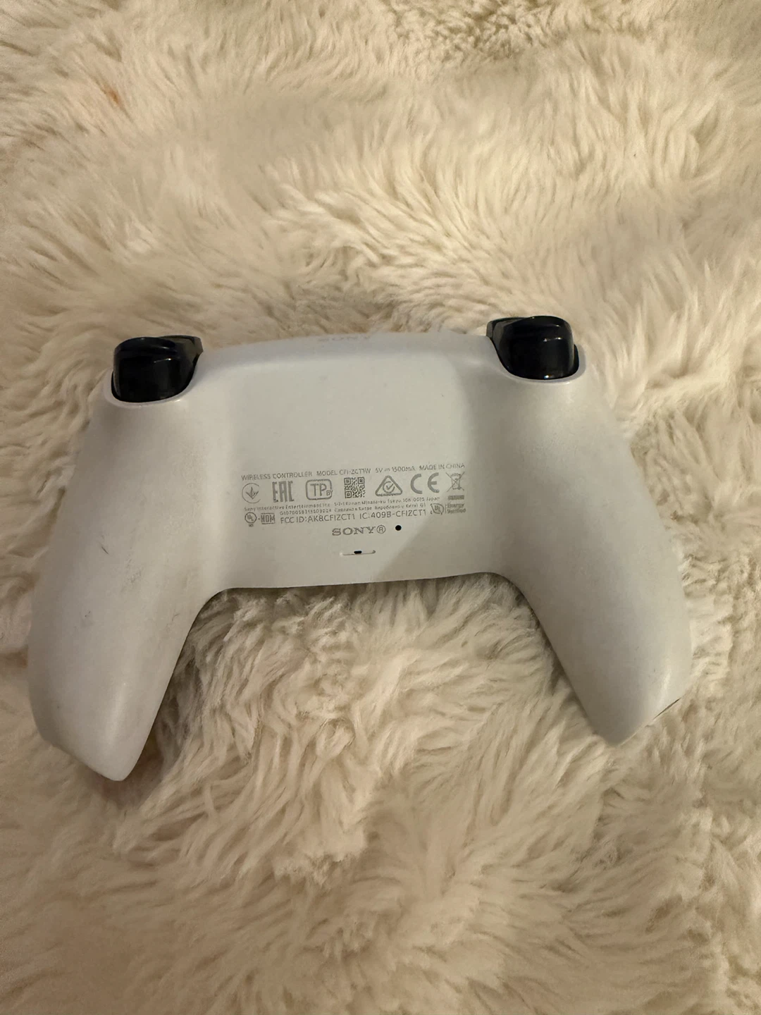 Sony PlayStation 5 DualSense Wireless Controller - photo 3