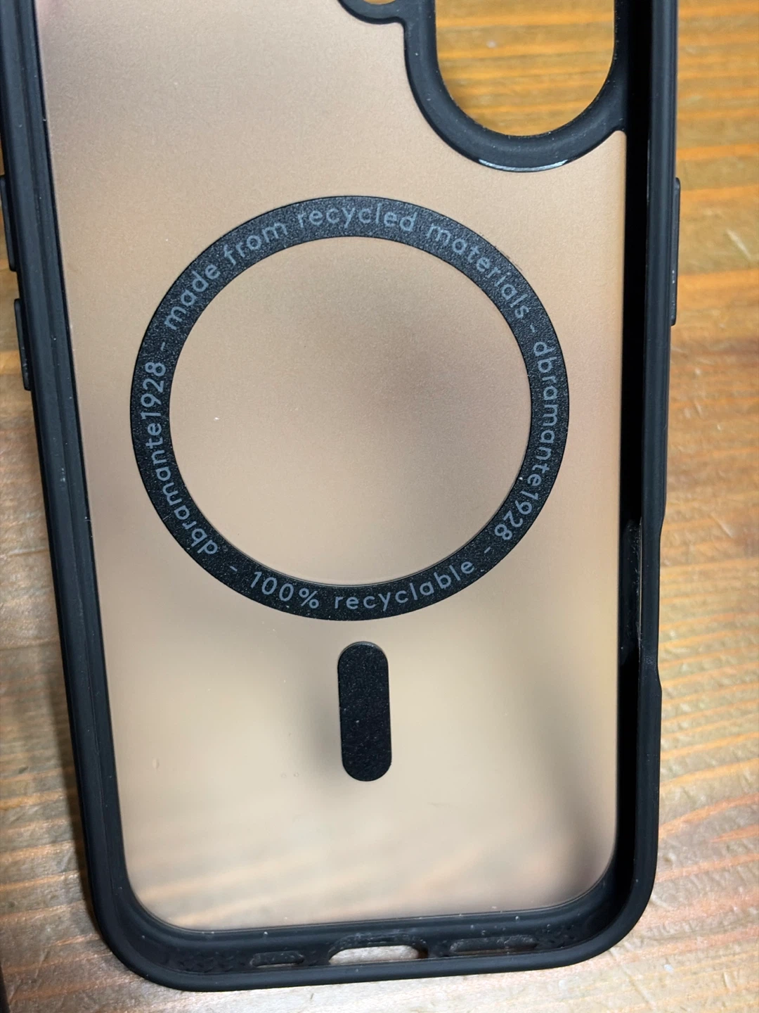New Two iPhone 17 Cases - photo 3