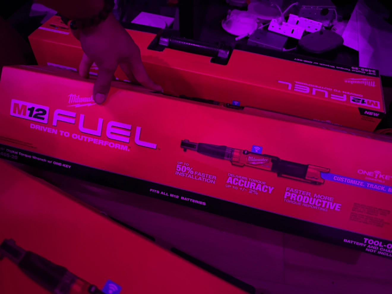 Milwaukee M12 FUEL 3/8-inch Digital Torque Wrench - photo 3