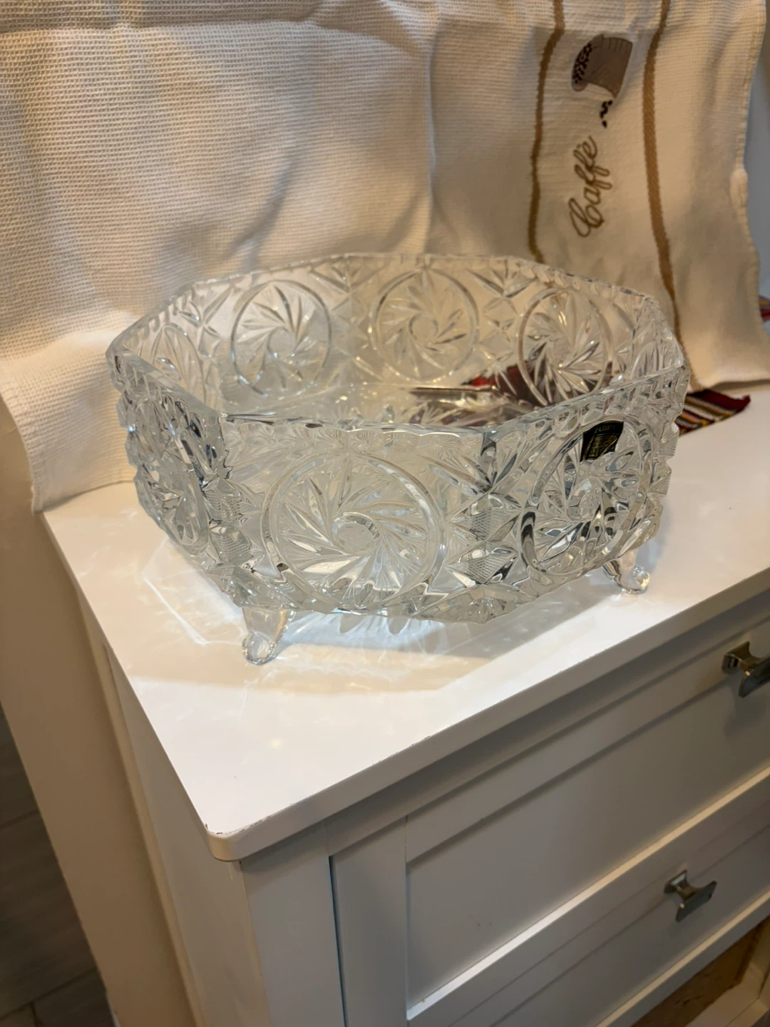 Crystal serving bowl