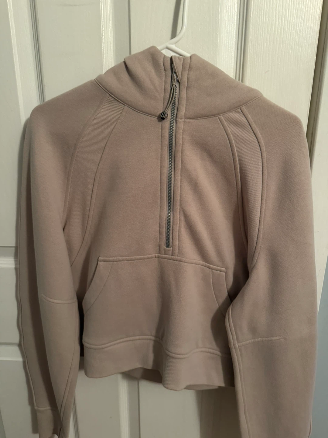 Lululemon scuba size Xs/s Mojave tan