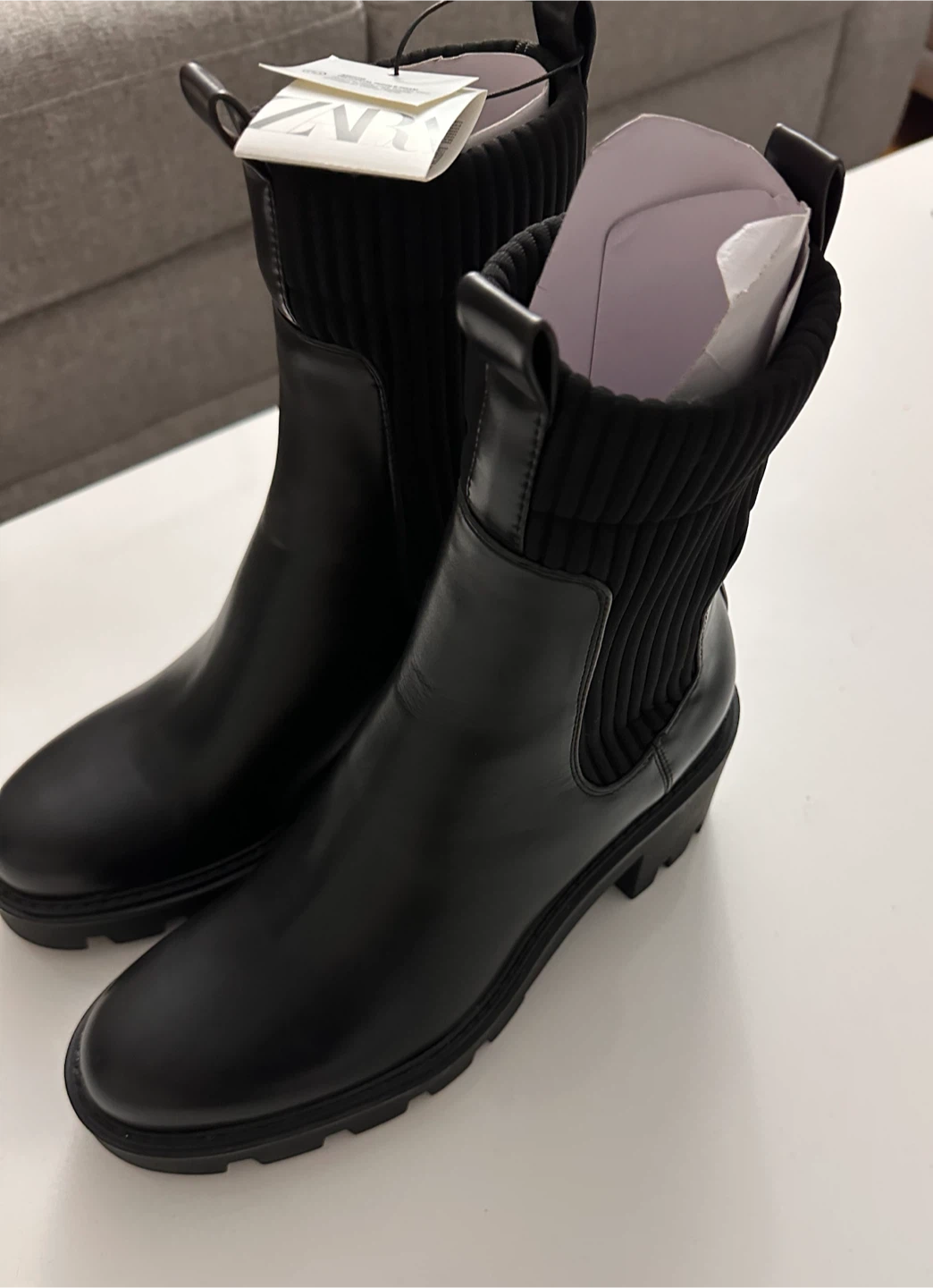 NEVER WORN Zara Black Ribbed Ankle Boots - photo 4